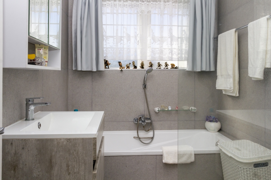 2 Bedroom Property for Sale in East Bank Eastern Cape